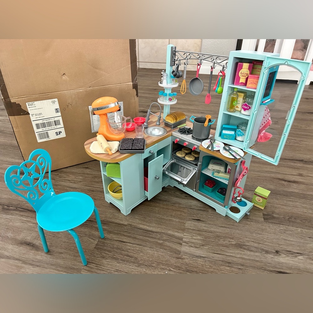 American Girl Truly Me Kitchen Set